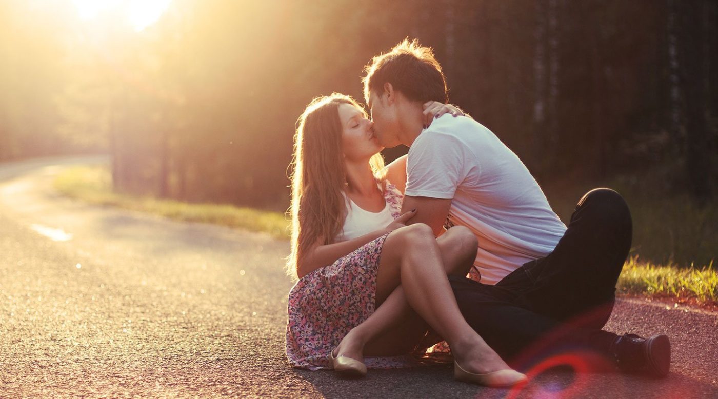 7 Dicas de Linguagem Corporal Para Atrair um Homem Legal Para Namorar