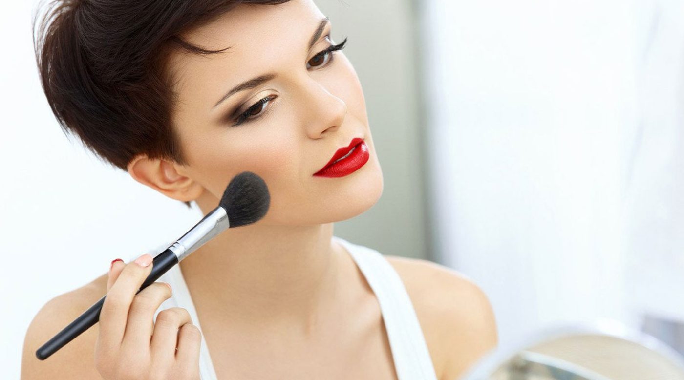 Como Ser Atraente Para os Homens Com a Atitude Correta