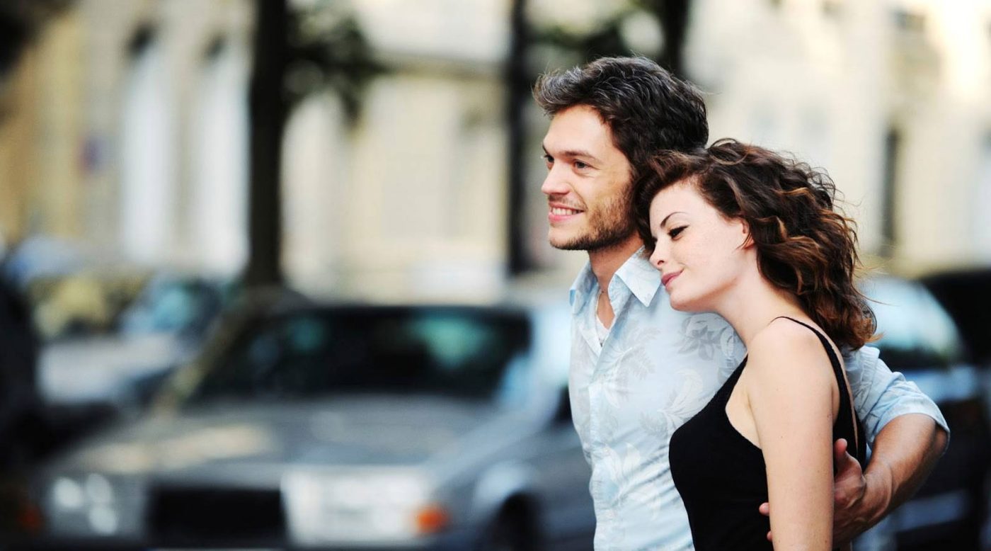 4 Maneiras do Nervosismo Arruinar o Primeiro Encontro com um Homem