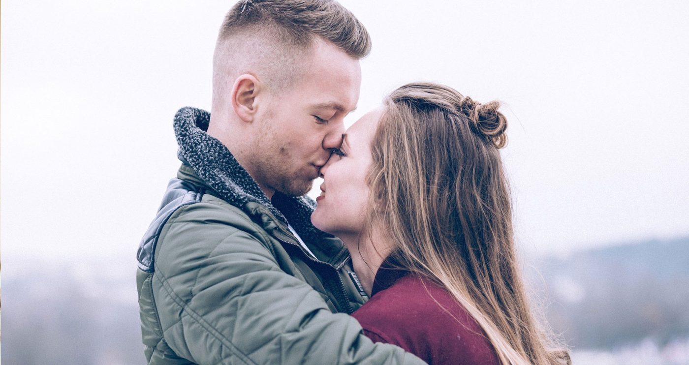 Como Saber Se Ele Me Ama de Verdade? – 10 Sinais