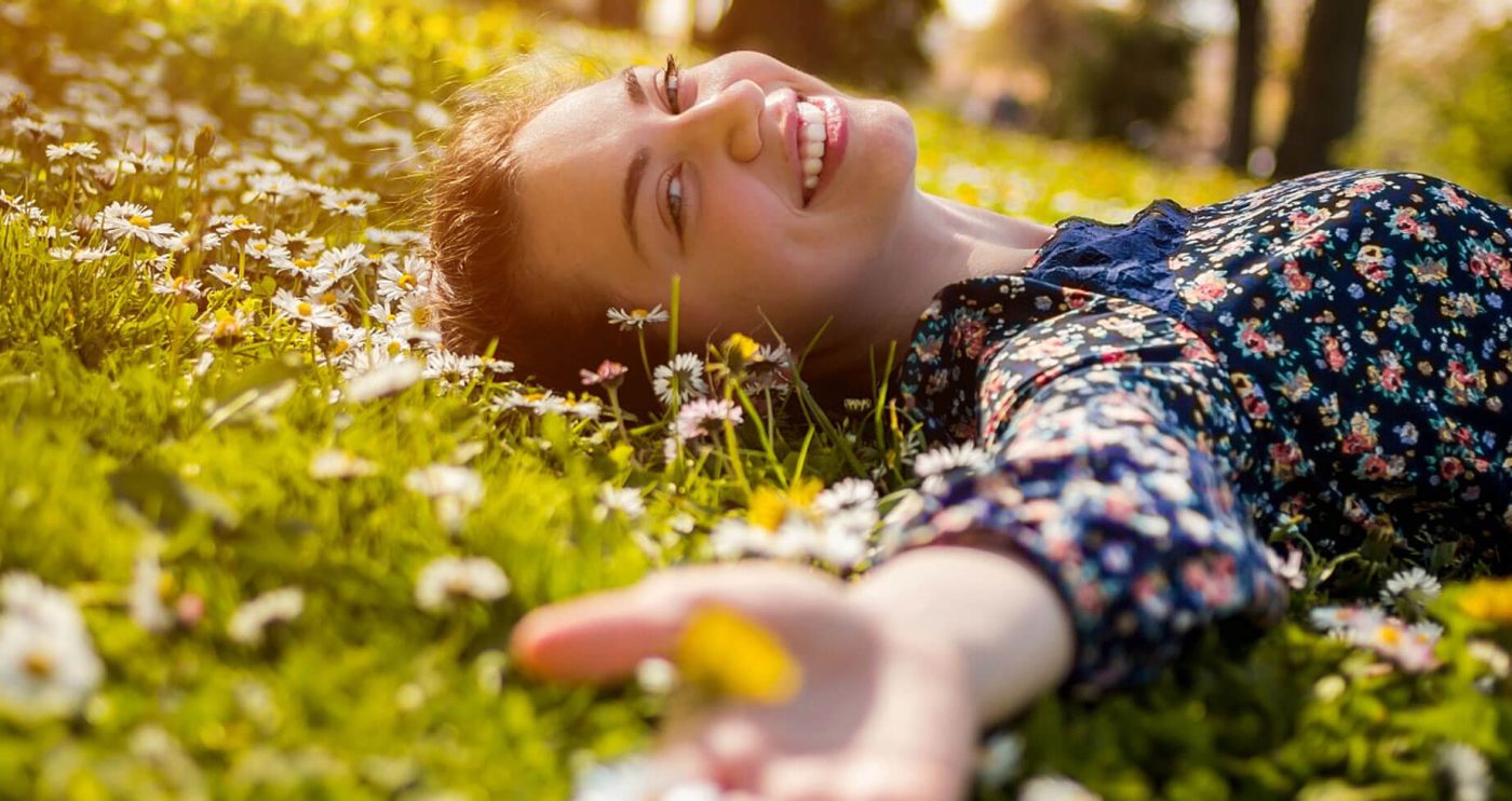 Aprenda Como Ser Feliz Sozinha