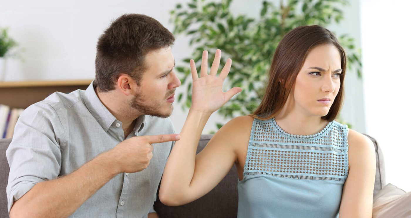 7 Sinais de Aviso de que Você Está em um Relacionamento Tóxico