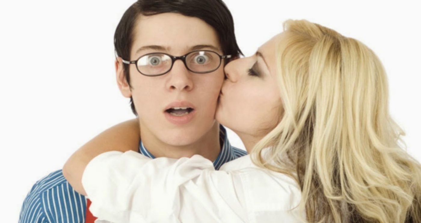 8 Motivos Para Namorar um Nerd