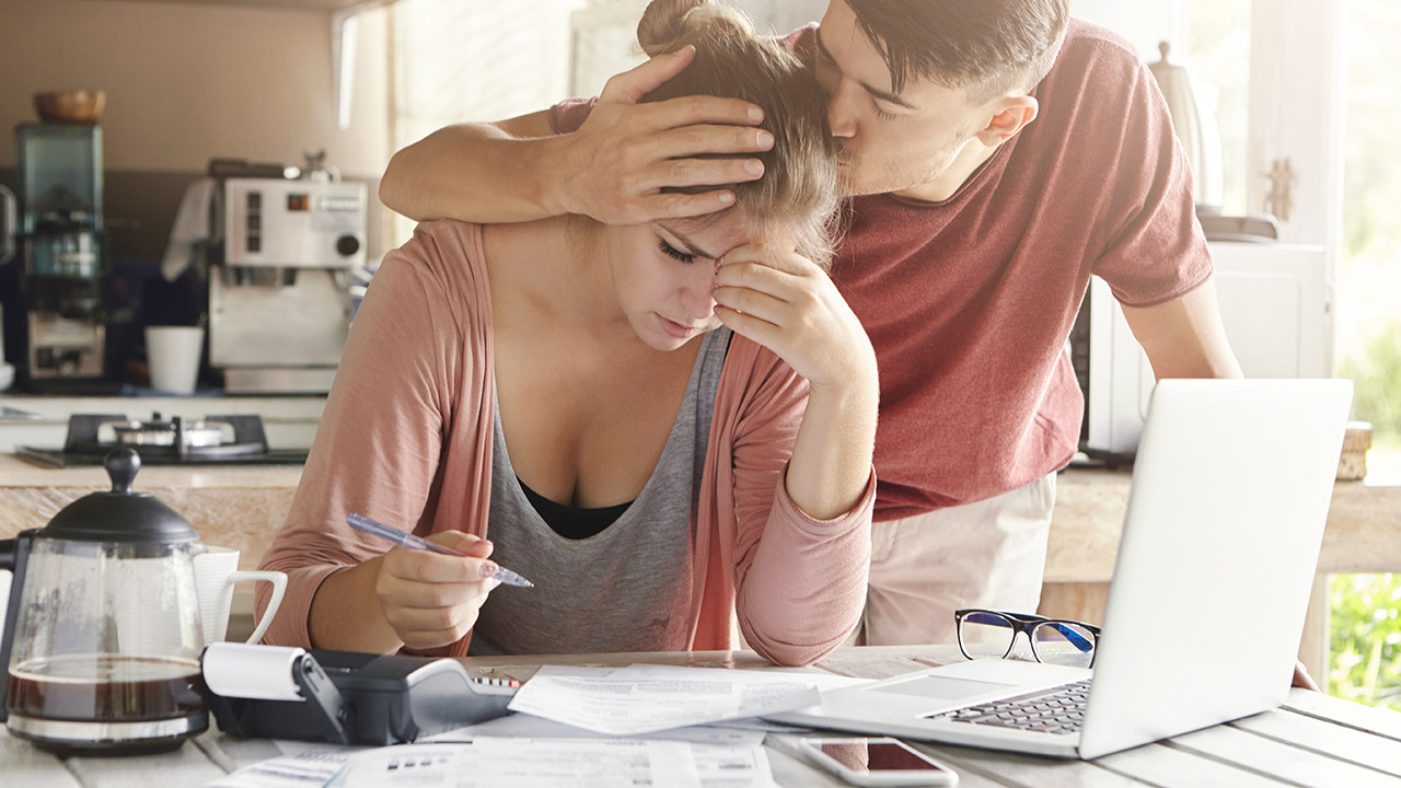 Como Enfrentar Desafios Financeiros em um Relacionamento