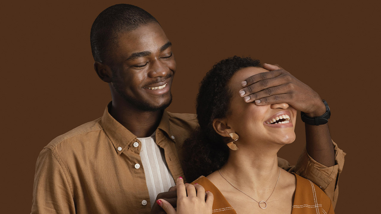 Incorporando o Humor na Vida Sexual de Maneira Saudável e Divertida